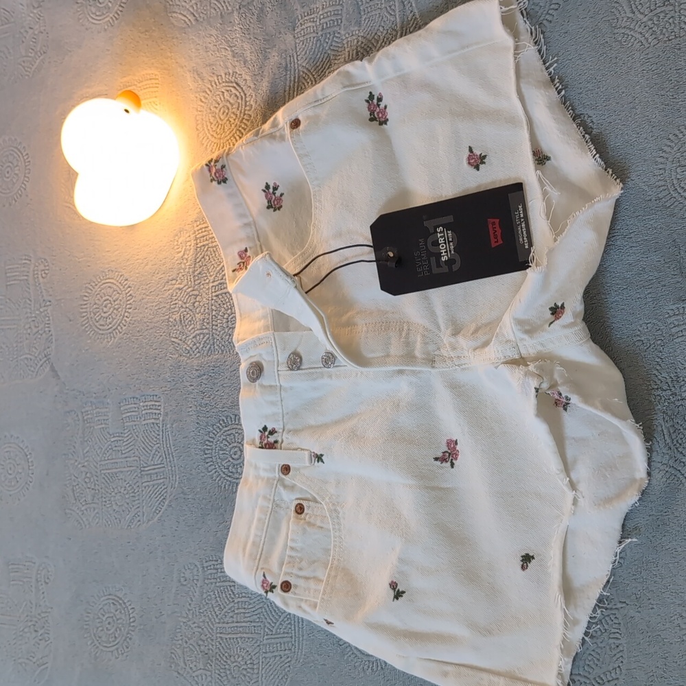 ❤️ Levi's | 501® Original Women's Shorts